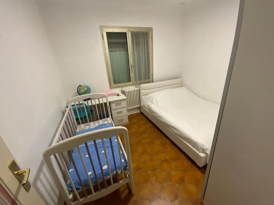 Villa Lily A 10 Min De L'Aeroport De Nice Cagnes-sur-Mer 0*,  Francia